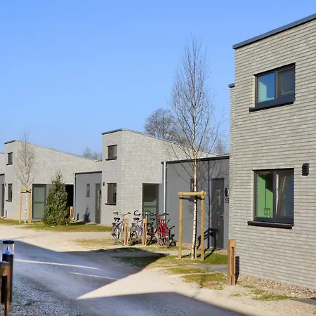 Holiday home Amazing In Lembruch-duemmer With Wifi